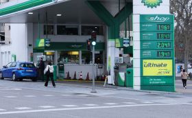Le pétrole monte légèrement avec le blocage d'Ormuz qui se poursuit