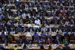 Le système du commerce mondial en proie aux «pires perturbations» depuis 80 ans, alerte la cheffe de l'OMC