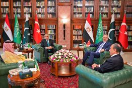 Diplomatie régionale: réunion des chefs de la diplomatie saoudien, pakistanais, turc et égyptien