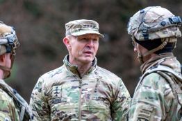 Le patron du Pentagone obtient le départ du chef d'état-major de l'armée de terre