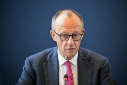 Allemagne: Merz remanie son gouvernement après la démission d'un haut responsable parlementaire