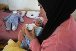 Au Liban, mettre des enfants au monde dans le chaos de la guerre