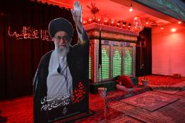 «Il n'a rien pu faire»: la frappe qui a tué Ali Khamenei en Iran