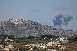Cessez-le-feu Israël-Hezbollah: annonces contradictoires et poursuite des frappes au Liban-Sud