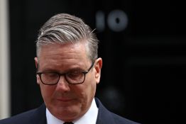 Keir Starmer démissionne, Andy Burnham favori pour lui succéder