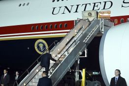 Après le sommet de l'Otan, Trump aurait secrètement changé d'avion en raison de menaces iraniennes 