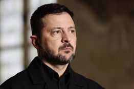 Ukraine: Zelensky dit s'être entretenu avec les émissaires de Trump pour «redynamiser la diplomatie»