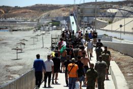 Comment la désinformation sur les réseaux sociaux a alimenté la crise migratoire de Ceuta