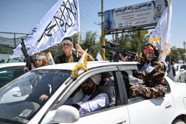 Afghanistan: les talibans interdisent toutes les manifestations