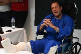 Pakistan: l'ancien Premier ministre Imran Khan reconduit en prison après son transfert à l'hôpital