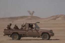 Yémen: les Houthis font état d'un mort dans des frappes saoudiennes, des tours de télécommunications visées