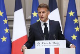 Menace russe et crise du carburant: Macron dresse un sombre tableau