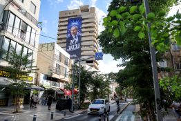 Netanyahou évoque de possibles attaques avant les législatives, Lapid tempère