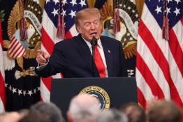 Trump choisit la commentatrice Maga Katie Zacharia comme porte-parole