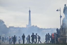 «On lâche rien»: les lycéens et étudiants français manifestent à nouveau massivement