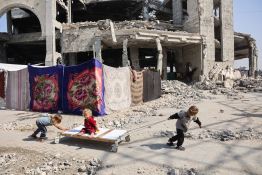 Israël annonce l'ouverture permanente d'un point de passage de l'aide vers Gaza