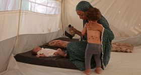 Gaza: la varicelle gagne les camps de déplacés
