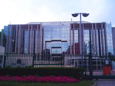 Trafic de médicaments: près de 270 arrestations dans 90 pays, annonce Interpol
