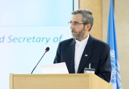 Visites à Koweït et Abou Dhabi d'un membre de la nouvelle direction en Iran