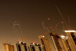 Missiles iraniens: quatre personnes soignées à Tel-Aviv, un immeuble endommagé