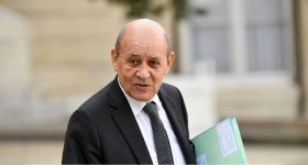 Le Drian alerte sur un Liban «en péril»