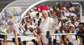 Messe papale au Cameroun: entre ferveur et émotion 