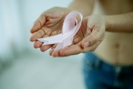 Léa raconte son combat contre le cancer