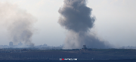 Un poste-frontière entre l'Egypte et Gaza frappé trois fois par Israël