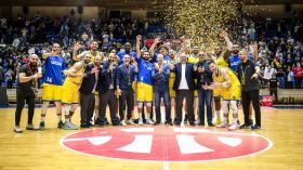 Wasl: Riyadi signe le Grand Chelem, La Sagesse s’enfonce dans le doute