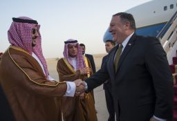 Un haut responsable irakien à Riyad, après des frappes américano-saoudiennes en Irak