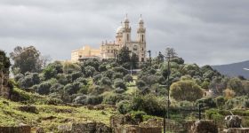 Une première en Algérie: le pape attendu à Annaba