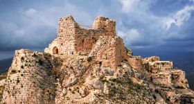 UNESCO: les châteaux du mont Amel en péril