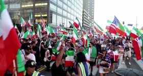 Mort de Khamenei: réactions contrastées