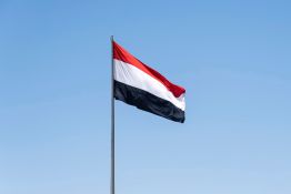 Yémen: les forces gouvernementales disent avoir repoussé une attaque d'Al-Qaïda, neuf morts
