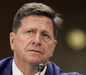 Trump confie le dossier IA au chef du renseignement américain