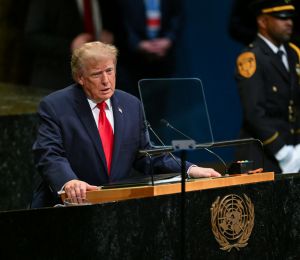Trump dit avoir le choix entre «anéantir» l'Iran ou passer un «accord»