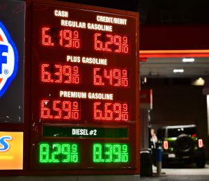 Le pétrole baisse alors que Washington pousse l'Europe à débloquer des stocks