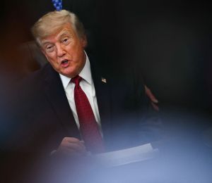 Trump n'exclut pas d'intensifier les frappes contre l'Iran après les élections de mi-mandat