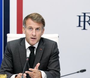 Crise sociale en France: Macron en première ligne avant la mobilisation de samedi