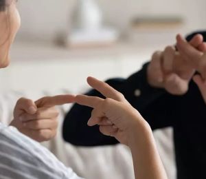 Langue des signes au Liban: le droit de comprendre et d’être compris