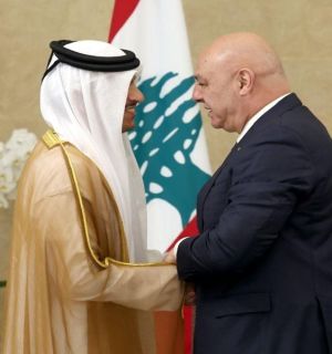 Visite du Premier ministre qatari: Doha s’engage à soutenir l’armée, la reconstruction et le secteur de l’énergie