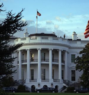 L'administration Trump fait appel de la décision rétablissant l'accès à la Maison Blanche de CNN, MS NOW et Politico