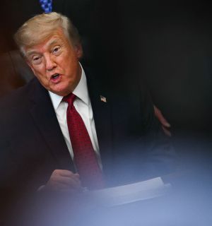 Trump n'exclut pas d'intensifier les frappes contre l'Iran après les élections de mi-mandat