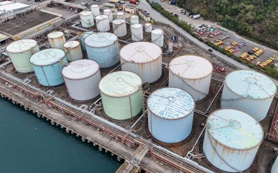Moyen-Orient: le pétrole hésite entre pessimisme sur les négociations et davantage d'exportations