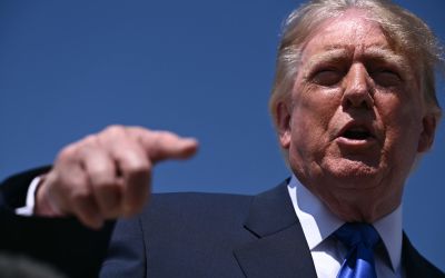 Trump prédit que la guerre avec l'Iran s'arrêtera «immédiatement» après les législatives aux États-Unis