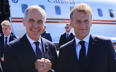 Macron et Carney à Saint-Pierre-et-Miquelon avec un \