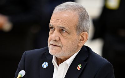 Les négociations avec Washington ne peuvent réussir qu'en l'absence de «pression et de menace», affirme l'Iran
