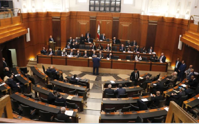 Nouvelle impasse au Parlement: la séance plénière ajournée