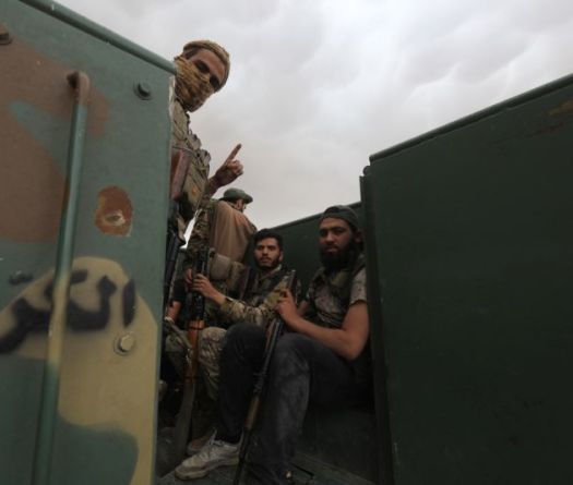 Syrie: le pouvoir donne 10 jours à des groupes armés pour rejoindre ses forces