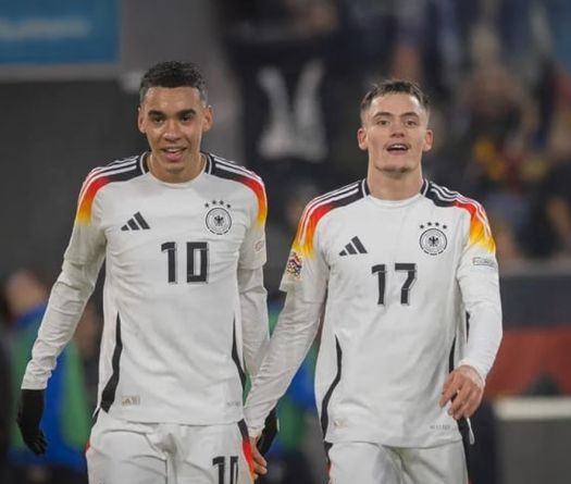 L’Allemagne entre en lice, avec ses étoiles et ses fantômes